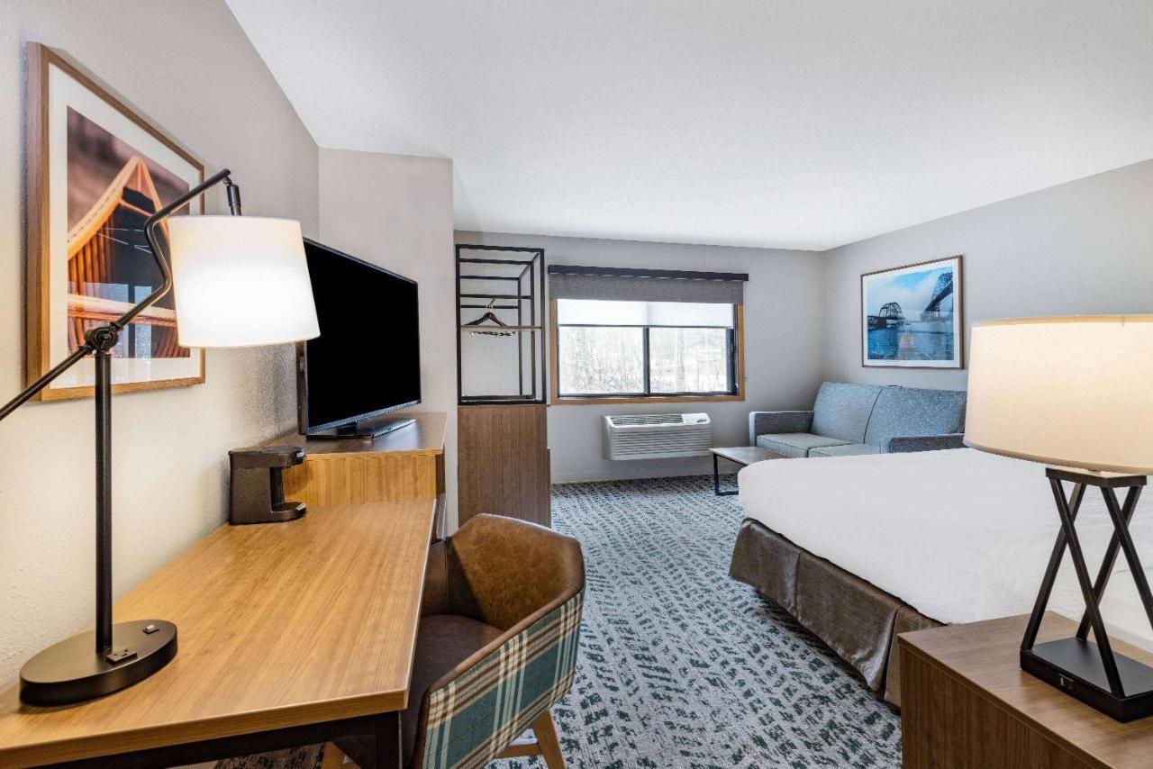 Americinn By Wyndham Duluth South Proctor Black Woods Event Ctr Bagian luar foto