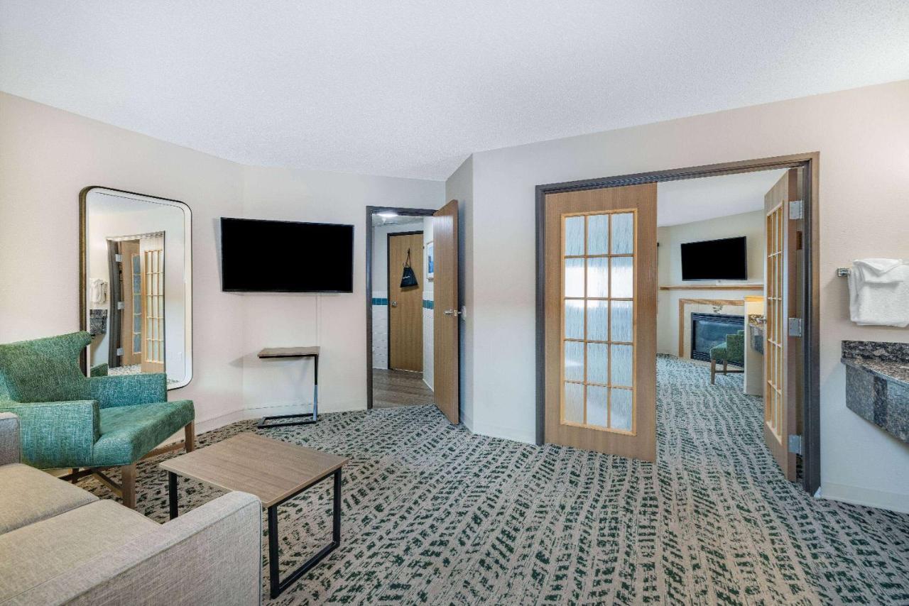 Americinn By Wyndham Duluth South Proctor Black Woods Event Ctr Bagian luar foto