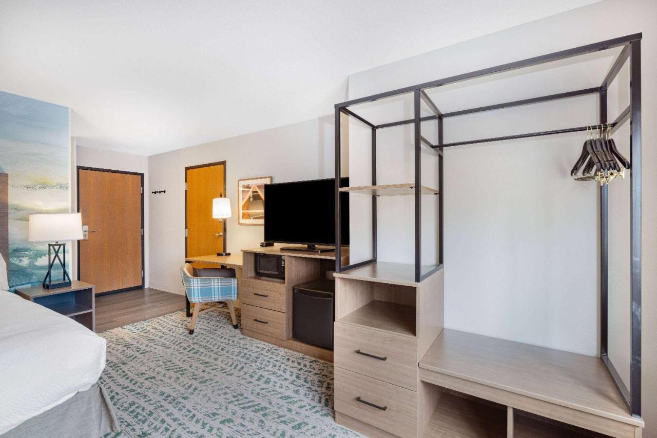 Americinn By Wyndham Duluth South Proctor Black Woods Event Ctr Bagian luar foto